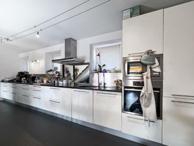 AMPIO DUPLEX 3.5 LOCALI CON GIARDINO PRIVATO AD AGNO