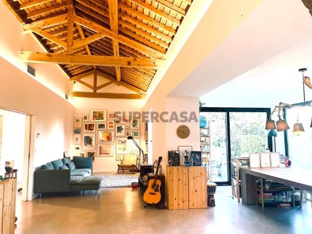 Moradia de Sonho de Um Só Piso nas Capelas A Apenas 10 Minutos de Ponta Delgada