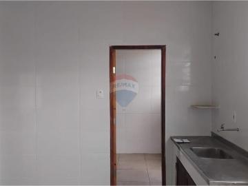 Ampla Casa Residencial ou Comercial com 5 Quartos para Aluguel no Bairro Esplanada – Juiz de Fora