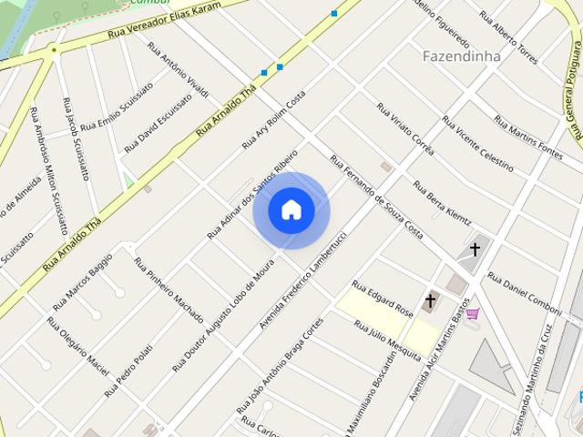 Ampla residência no Fazendinha