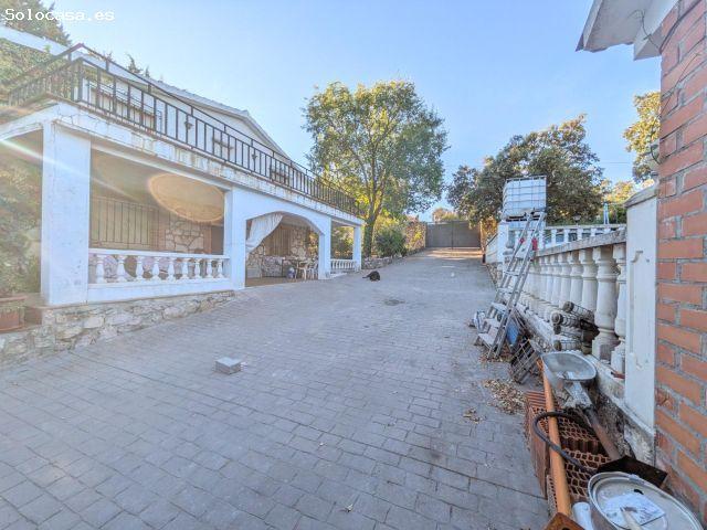 AMPLIO CHALET Urbanización El Mirador de Hontoba Guadalajara