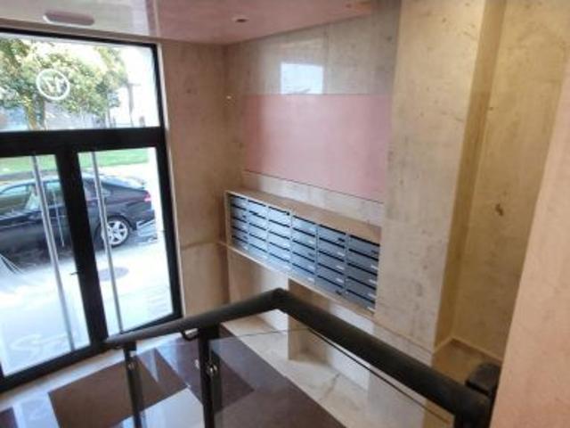 Amplio apartamento con balcón, piscina, garaje y vistas al mar en Foz Lugo