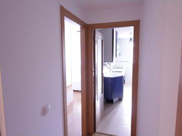 Amplio apartamento con plaza de garaje