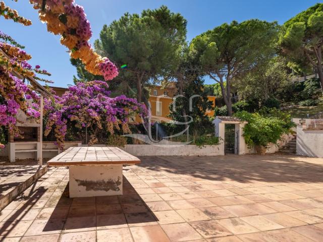 Amplio Apartamento Con Terrazas Y 2 Parkings A Tan Solo 200M. 178m² Calella de Palafrugell