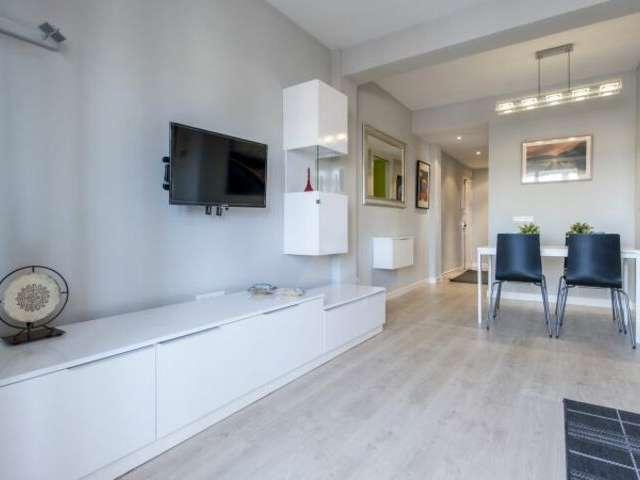 Amplio apartamento de 2 dormitorios en alquiler en Tetuán, Madrid