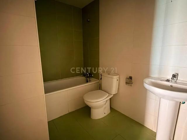 Amplio apartamento de 4 habitaciones en Guadalajara