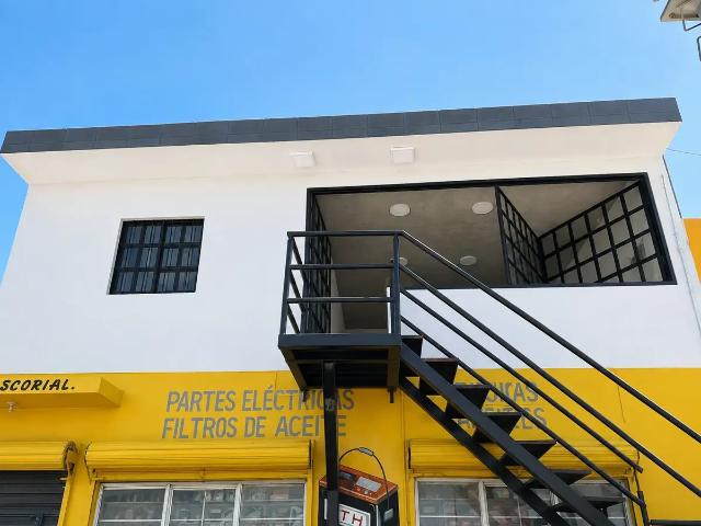 Amplio Apartamento en El Escorial, Ramos Arizpe 4 Recámaras y 3 Baños Ideal para trabajadores