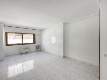 Amplio apartamento en pleno barrio de Salamanca