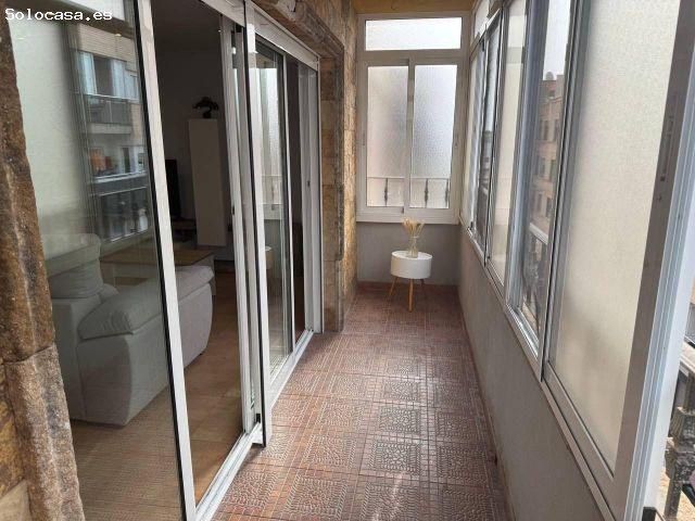 Amplio Apartamento Seminuevo en Torrevieja, Ideal para el vivir