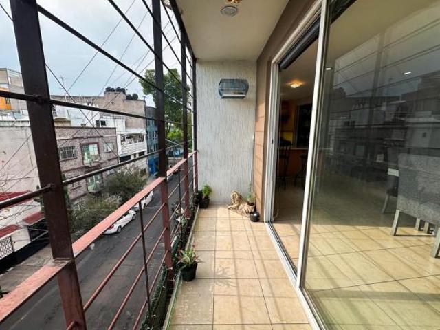 Amplio Departamento con Balcón y Elevador en Col. Álvaro Obregón Privacidad Total y Gran Iluminaci