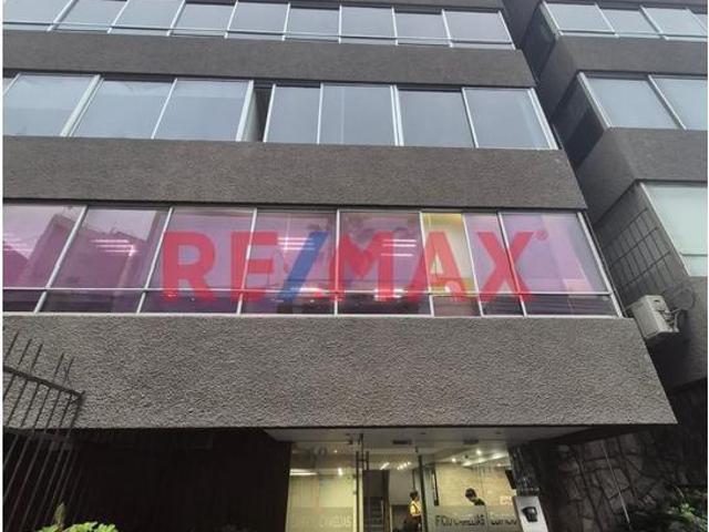 Amplio Departamento De 180M2 En Las Camelias / San Isidro Ideal Para Vivienda U Oficinas