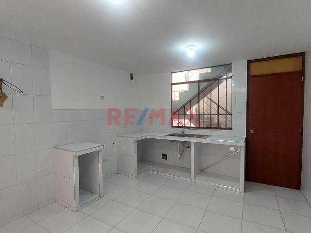 ✨ ¡Amplio Departamento De 220 M² En Alquiler En Ate! ✨