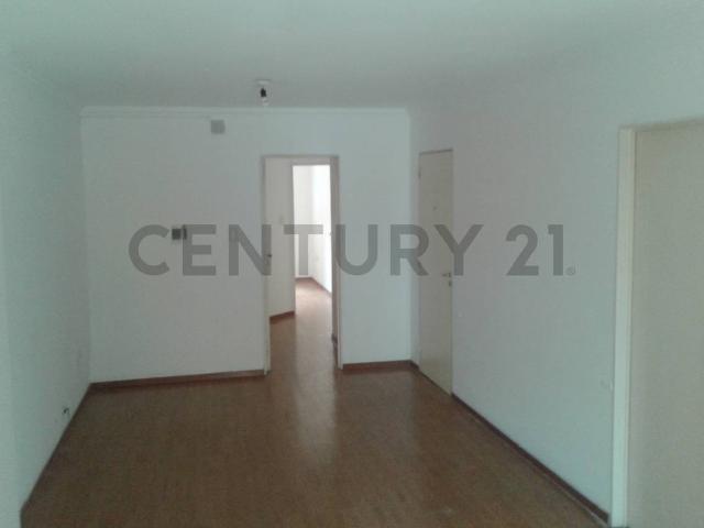 Amplio departamento en Nueva Córdoba