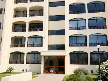 Amplio Departamento en Arriendo, en Avenida El Santo| 4 Dormitorios y 3 Baños. Año Corrido