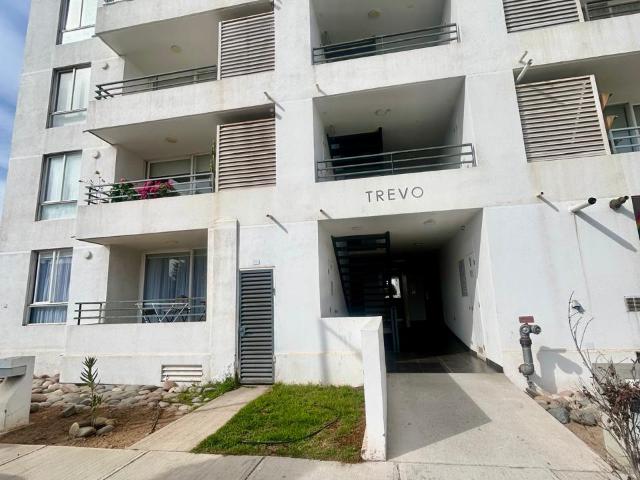 Amplio Departamento en Arriendo en la FLORIDA, 3 Dormitorios y 2 Baños. Con estacionamiento y bodega