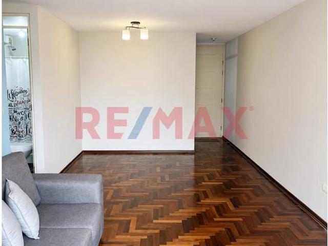 Amplio Departamento En Chorrillos En Condominio Lindas Areas Sociales