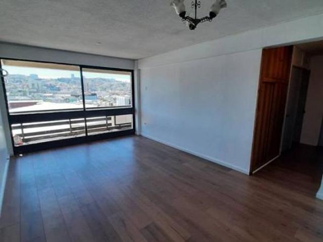 Amplio Departamento en Venta Avenida Pedro Montt