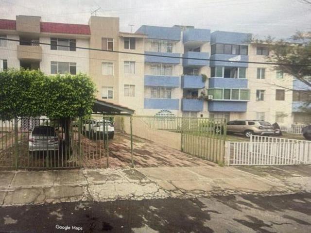 AMPLIO DEPARTAMENTO EN VENTA CERCA DE PLAZA DEL SOL