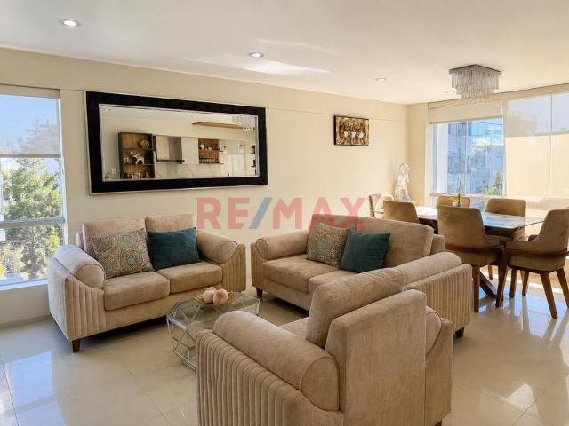 Amplio Departamento En Venta En Vallecito – Calle Lima