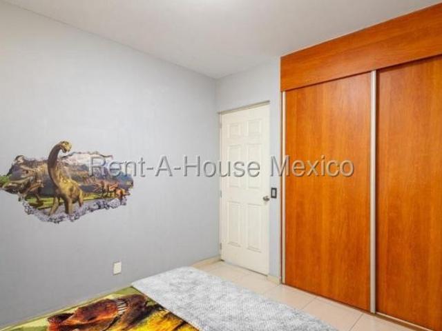 Amplio departamento familiar con patio privado de 42 m² y excelente conectividad al norte de la CDMX