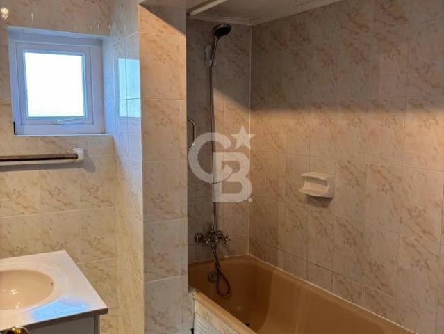 Amplio departamento ideal para remodelar! Centro | 4 dormitorios por 7200.00 en Puerto Varas