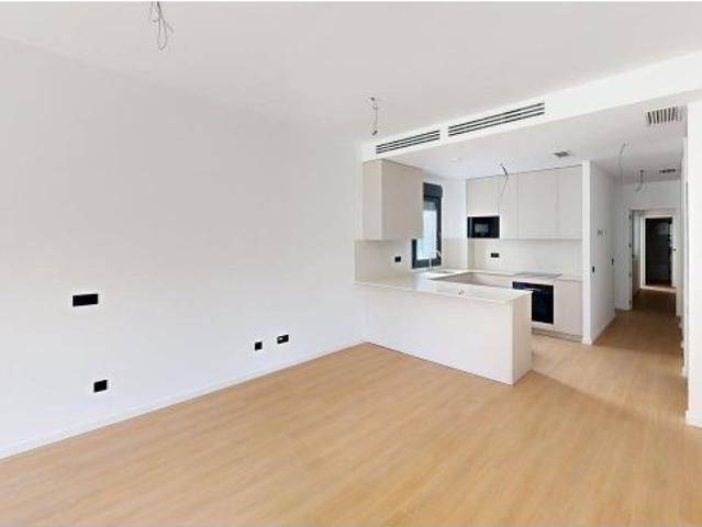 Amplio dúplex con piscina privada y vestidor Residencial Alameda de Adolfo Suárez