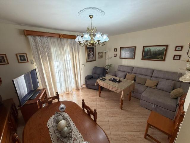 AMPLIO DUPLEX EN CARTAOJAL SALE A LA VENTA