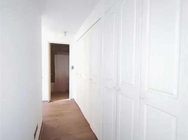 Amplio Duplex en venta de 2 dorm. En Los Angeles | 2 dormitorios por 5400.00 en Los Ángeles