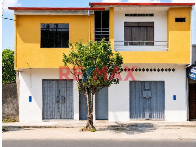 Amplio Inmueble Comercial Ideal Para Empresas – Punchana