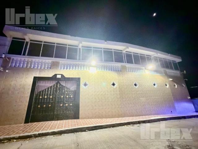 AMPLIO LOCAL COMERCIAL EN RENTA A PASOS DE AV. HIDALGO, CAMPECHE