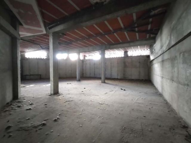 Amplio Local Comercial en Segovia ¡Sin Comisión! 334m²