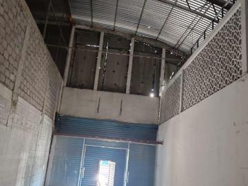 AMPLIO LOCAL EN RENTA