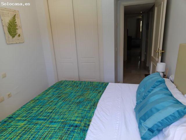 Amplio piso con terraza y licencia turística en Isla Carey Sotogrande