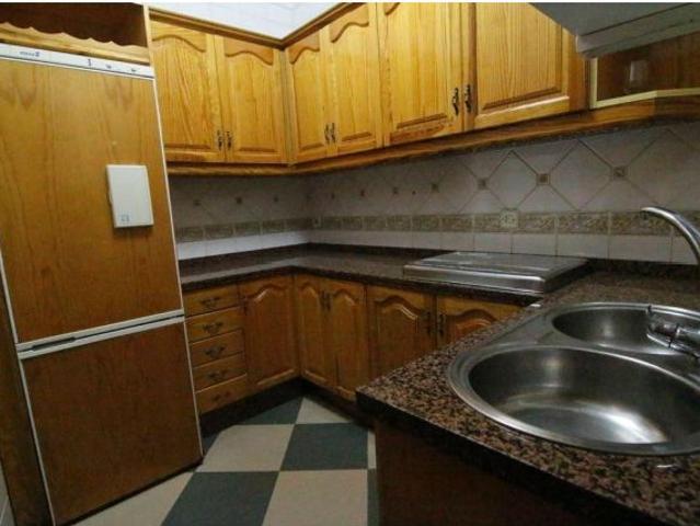AMPLIO PISO DE 4 DORMTIORIOS CON 2 BAÑOS Y 132 M2, EN RUTE
