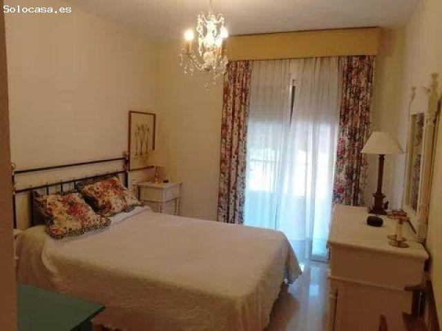 AMPLIO PISO DE 150 m2 EN ZONA ZOCO – PISCINA Y GARAJE INCLUIDO