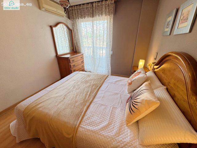 AMPLIO PISO DE TRES DORMITORIOS EN SAN BARTOLOMÉ, IDEAL PARA TELETRABAJO Y VIDA JUNTO AL MAR