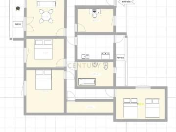 Amplio piso de cuatro habitaciones