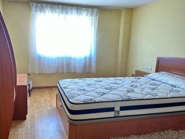 Amplio Piso en Venta en Camponaraya Perfecto Estado