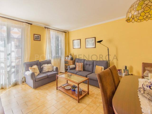 Amplio piso en venta en Es Castell 0m² Es Castell