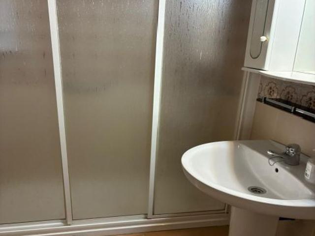 Amplio Piso en Almaden, Ideal para Entrar a Vivir por Solo €49,900