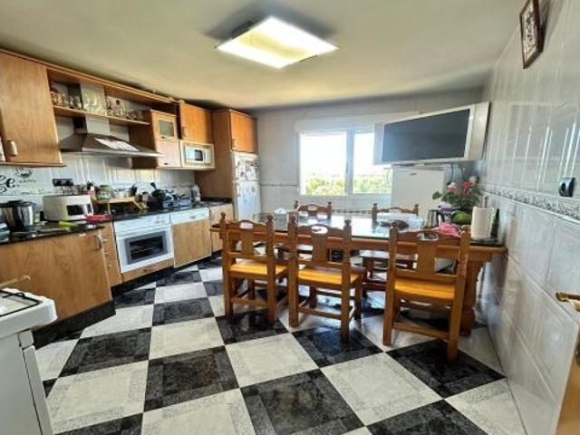 Amplio Piso en el Camino de Santiago Cacabelos por 149.900€