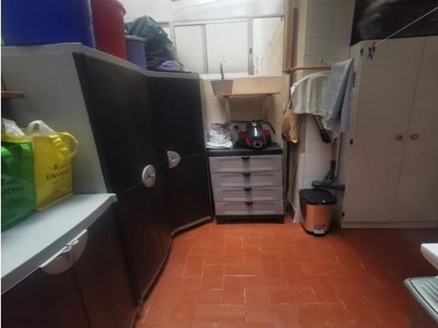 AMPLIO PISO EN PLENO CENTRO DE CORNELLÀ CON GRAN TERRAZA