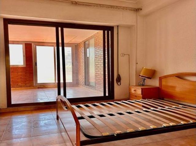 Amplio Piso en Soternes, Valencia