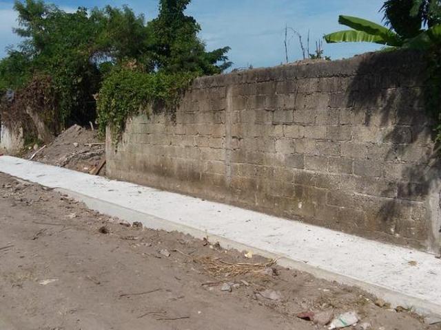 AMPLIO TERRENO EN VENTA EN GRANJAS DE LA BOTICARIA
