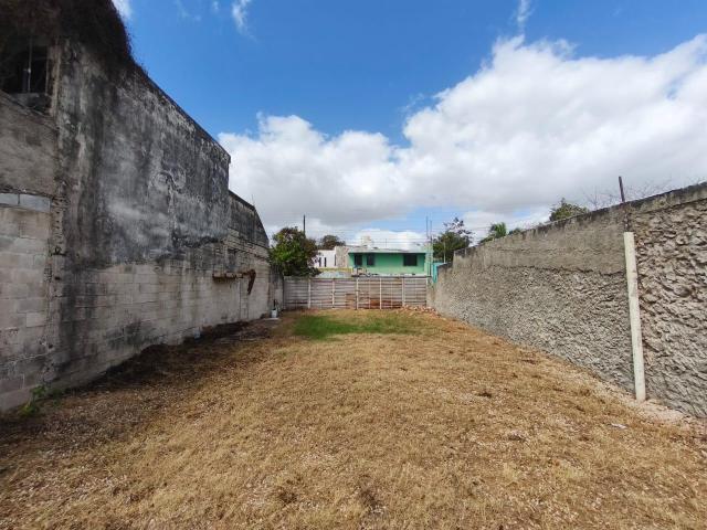 AMPLIO TERRENO EN VENTA MERIDA CENTRO ERMITA AVT 1303