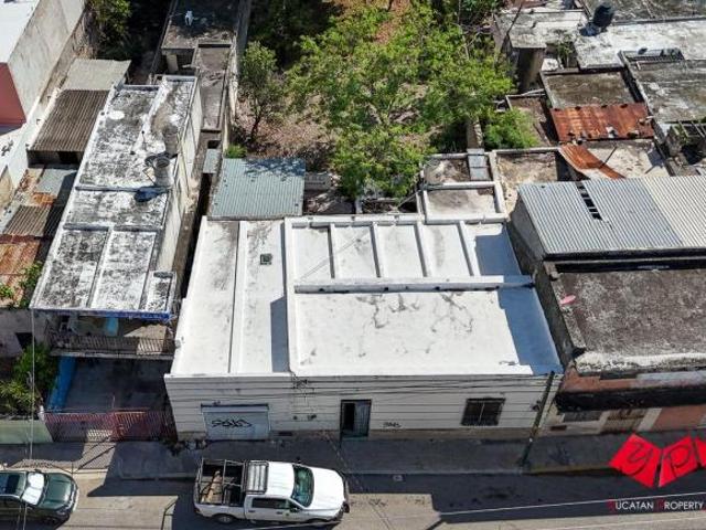 AMPLIO TERRENO EN BARRIO DE SANTIAGO – CONSTRUYA O RESTAURE LA CASA DE TUS SUEÑOS