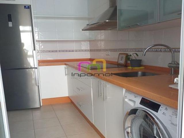AMPLIO Y ACOGEDOR APARTAMENTO AMUEBLADO EN EL CERRO DEL VIENTO BADAJOZ