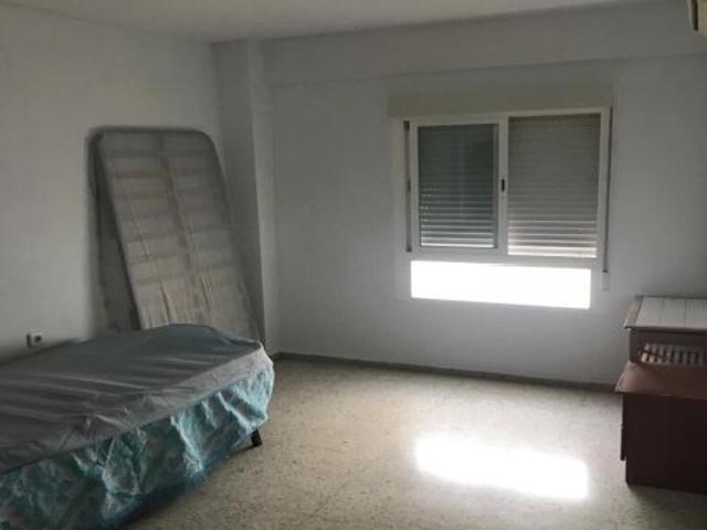 Amplio y acogedor piso en Ciudad Jardín por 148.000 €