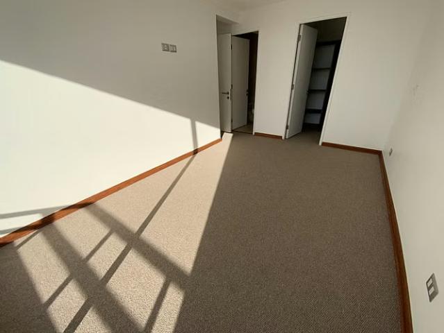 Amplio y elegante dpto, sector residencial | 3 dormitorios por 4500.00 en Cerrillos