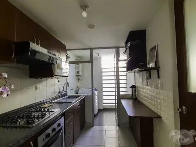 AMPLIO Y FUNCIONAL DEPARTAMENTO CON PATIO EN VENTA, 2DO PISO, 105 M2, MIRAFLORE